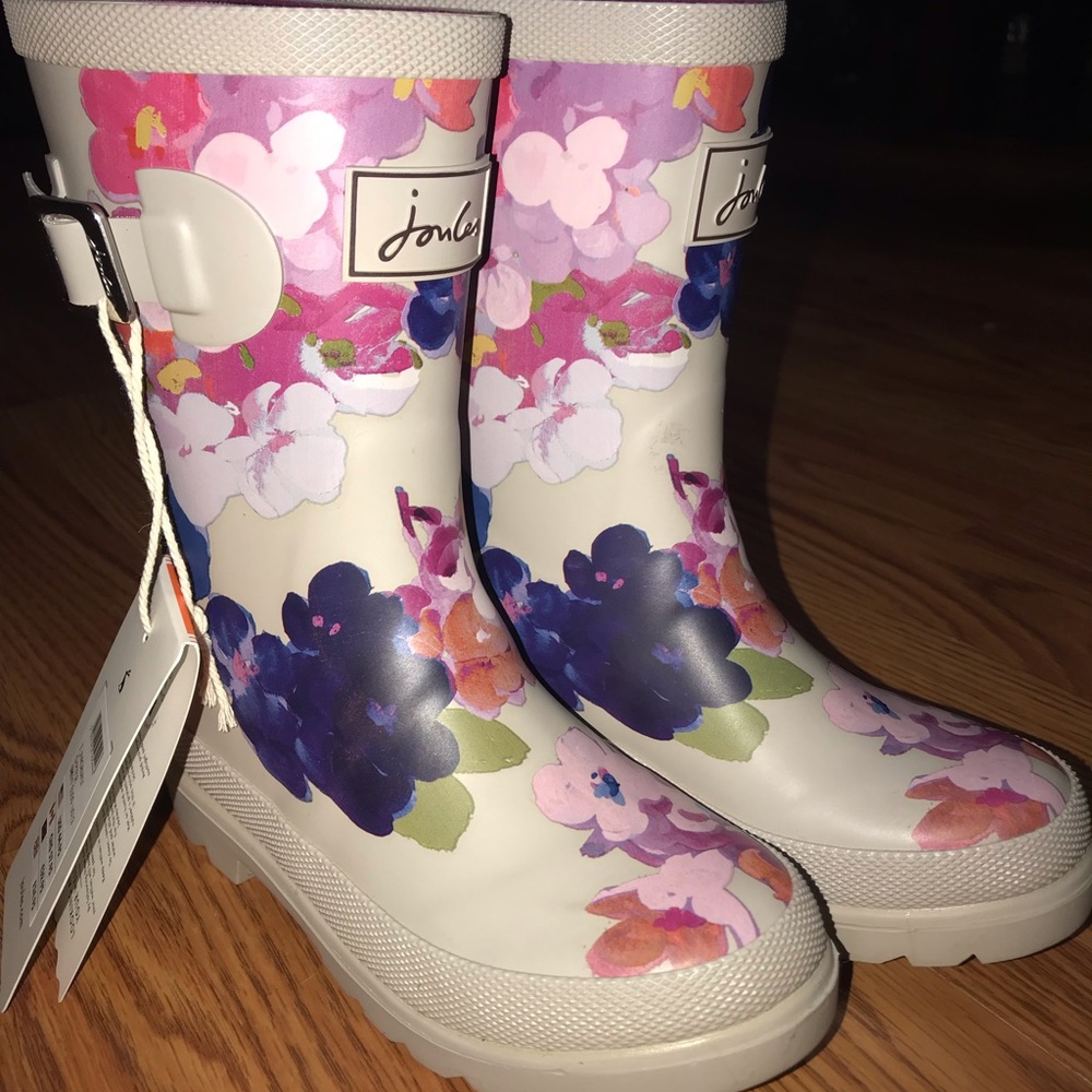 Brand new rain boots girl size 12